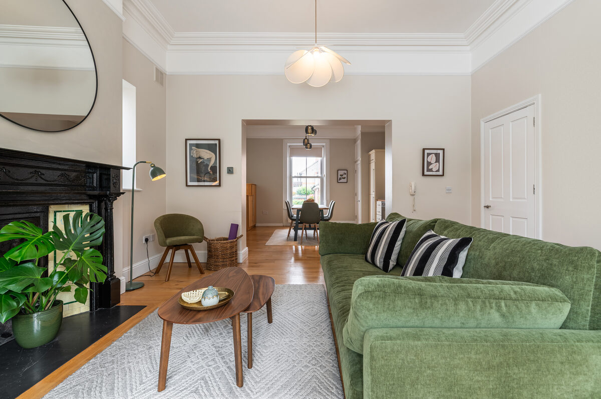 Open plan living and dining area in EirStay short stay corporate apartment Donnybrook Dublin 4