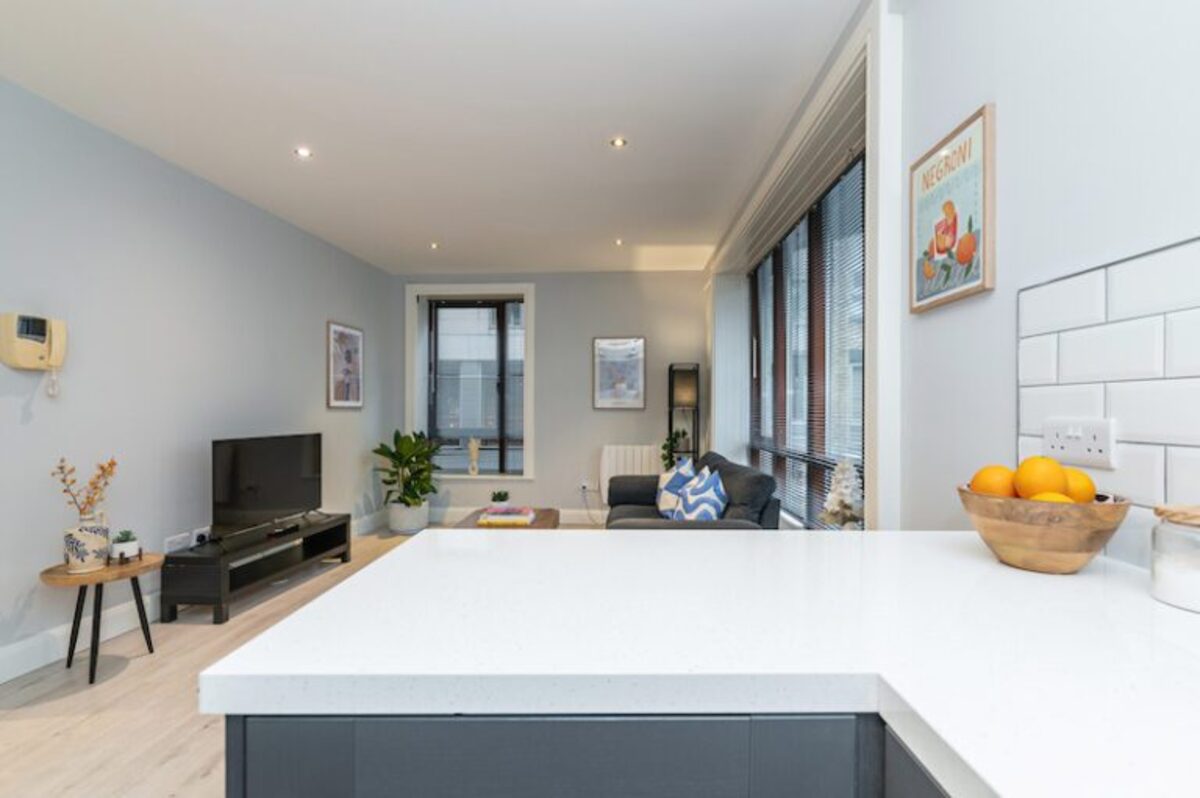 Dining area in EirStay Italian Quarter corporate accommodation Dublin 1