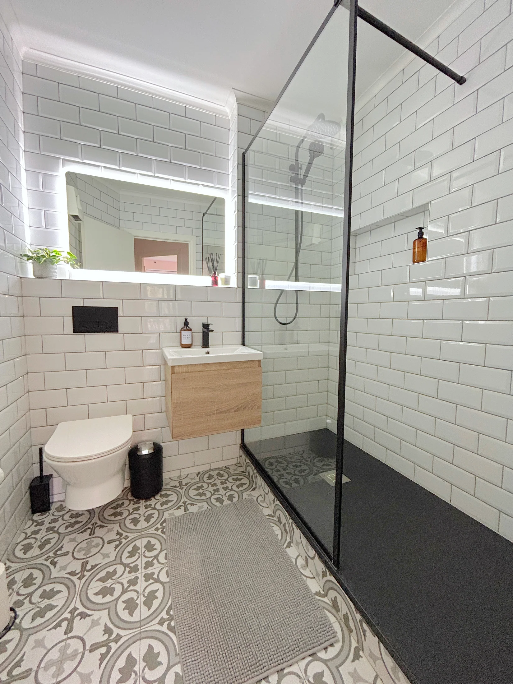 Rathgar apartment bathroom and shower