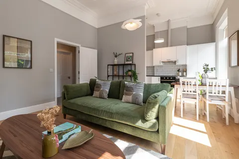 EirStay Donnybrook Dublin 4 open plan living room and kitchen for corporate stays
